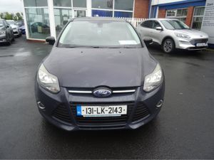 Ford Focus 1.0 ECOBOOST ZETEC 125PS 5DR - Image 4