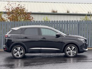 Peugeot 3008 ALLURE PREMIUM BLUEH BLUEHDI S/S - Image 4