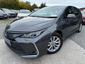 2024 Toyota Corolla  1.8 LUNA HYBRID AUTO - Image 2