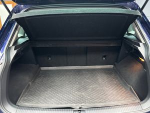 Volkswagen Tiguan CL 2.0 TDI 150HP MANUAL 6SPEED F - Image 4