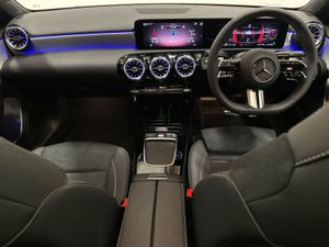 Mercedes-Benz A-Class A180 AMG Line Edition - Image 4