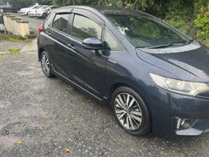 HONDA FIT 2017  RS EDITION TOP-SPECS - Image 3