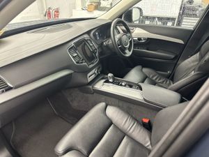 Volvo XC90 T8 Plus Dark  free Hamper   175 P/W ON - Image 3
