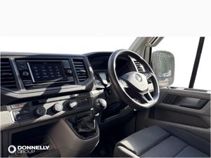 Volkswagen Crafter Cr35 Mwb Diesel Rwd Trendline - Image 2