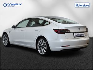 Tesla Model 3 Saloon Long Range - Image 2