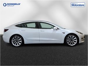 Tesla Model 3 Saloon Long Range - Image 3