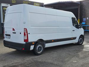 202 Renault Master 2.3 LWB - Image 2