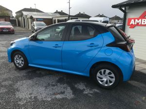 2023 TOYOTA YARIS PETROL 5 DOOR BLUE AUTOMATIC - Image 4