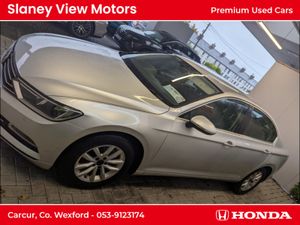 Volkswagen Passat COMFORTLINE 1.6 TDI MANUAL 6SPEE - Image 3