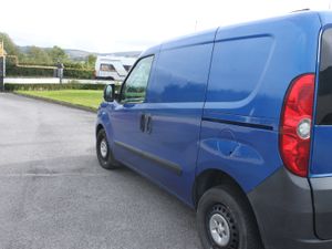 Vauxhall Combo 1.2 LWB Van, 2012 - Image 4