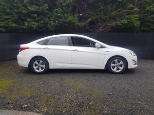 HYUNDAI I40... VERY LOW KMS...NCT TODAY - Image 3