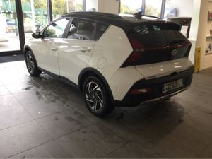 Hyundai Bayon EXECUTIVE 2 TONE 5DR - Image 4