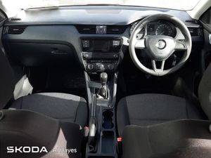 Skoda Octavia  estate active 1.6tdi 110HP - Image 2