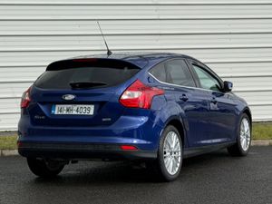 Ford Focus 1.6 115PS Zetec-S - Image 2