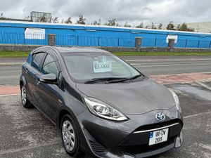 2018 Toyota Aqua 1.5 Hybrid LOW KMS - Image 2