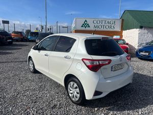 Toyota Vitz - Image 3