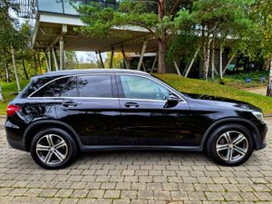 MERCEDES GLC 220D 4MATIC AMG - Image 2