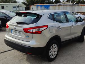 142 Nissan Qashqai fresh NCT/ Serviced - Image 4