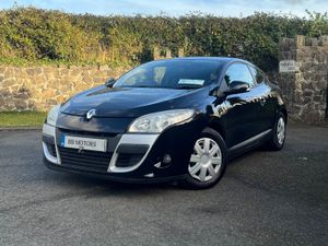 Renault Megane 1.5 DCI COUPE. Low mileage - Image 4