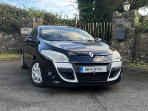 Renault Megane 1.5 DCI COUPE. Low mileage - Image 2