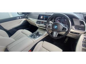 BMW X5 XDRIVE45E M SPORT AUTO - Image 4