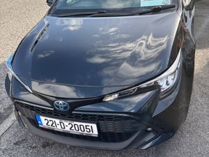 2022 Toyota Corolla 1.8 Hybrid Luna Saloon - Image 3