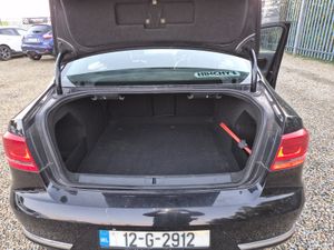 Volkswagen Passat 2012 - Image 4