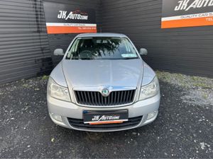Skoda Octavia ACTIVE 1.2 TSI 105HP DSG 4 4DR AUTO - Image 2