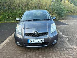 Toyota Yaris 1.0 TR VVT-I - Image 2