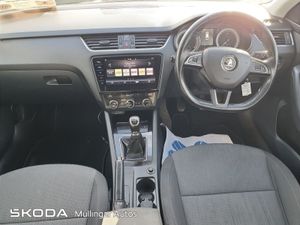 Skoda Octavia Combi Style 1.6tdi 115HP - Image 2