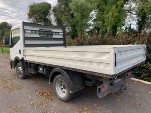 Nissan cabstar Dropside twin wheel 2.5Td - Image 4