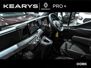 Renault Master FWD Mm35 Blue dCi 170 Auto Start E - Image 3