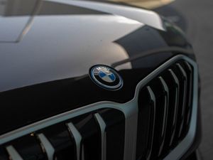 BMW X1 Xdrive25e - Image 4