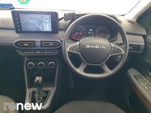 Dacia Sandero Stepway TCe 90 CVT Stepway Prestige - Image 2