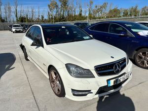 11 Merc C200d Avant sport 265km Starting - Image 2