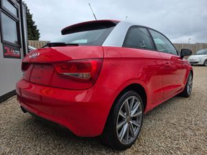 Audi A1 1.4 TFSI S TRONIC SPORT - Image 2