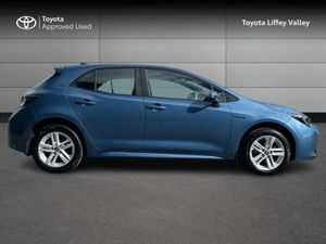 Toyota Corolla HYBRID LUNA H/B 4DR AUTO - Image 3