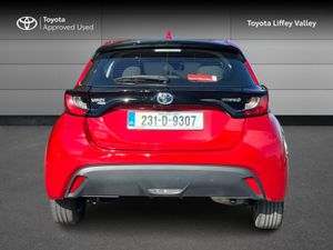 Toyota Yaris 1.5 HYBRID LUNA 4DR AUTO - Image 4