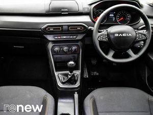 Dacia Sandero Stepway Stepway Expression TCe 90 G - Image 2