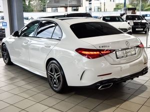 Mercedes-Benz C-Class C200d AMG Pan Roof Night Pa - Image 4