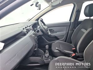 Dacia Duster dCi 115 Essential - Image 4
