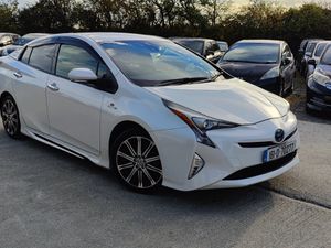 Toyota Prius 2016 full Spec - Image 2