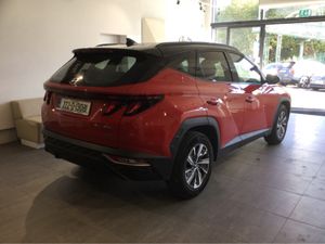 Hyundai Tucson EXECUTIVE HYBRID - Two Tone - 1 Own - Image 2