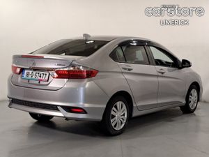 Honda Grace Grace Daa-gm4 4 DR Auto - Image 3