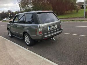 Land Rover Range Rover 3.6 TDV8 HSE €333 Road Tax - Image 2