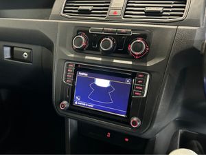 Volkswagen Caddy PVM HIGHLINE TDI 150HP D6F 5DR AU - Image 4