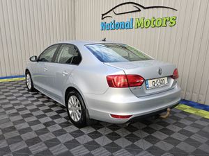 2012 Volkswagen Jetta 1.6 TDI Automatic - Image 4