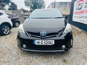 Toyota Prius **2014** 5 seater - Image 3