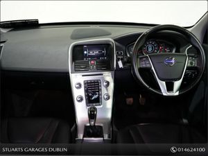 Volvo XC60 SE NAV D4 - Image 4