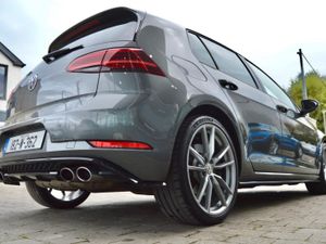 Volkswagen Golf R 2.0 TSI 5DR 310HP 4M R Dsg  1 O - Image 3